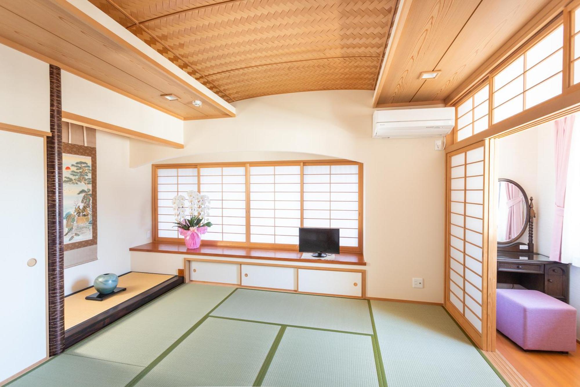 Miyajima Fujinoya Female Only Hotel Hatsukaichi Ngoại thất bức ảnh